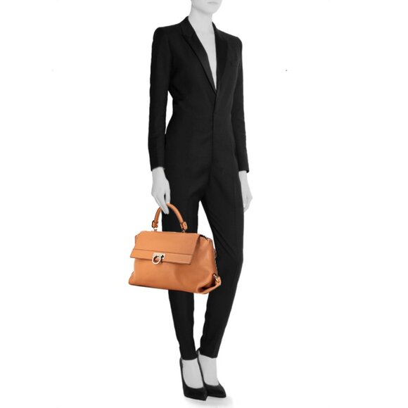 Salvatore Ferragamo Sofia bag in beige leather - Picture 2 of 9